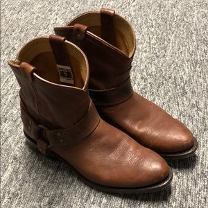 FRYE boots!  Oiled brown leather, size 7.